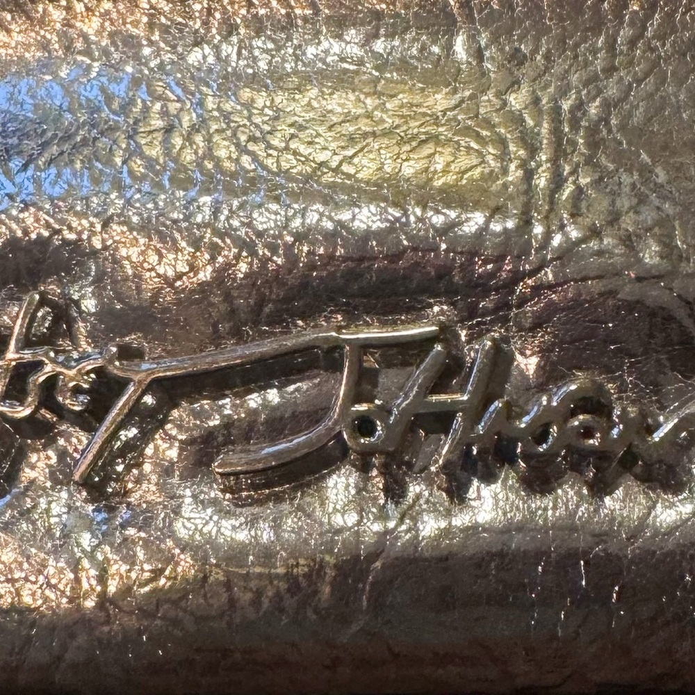 Silver Heart-Embellished Women's Bag - Picture 3 of 12
